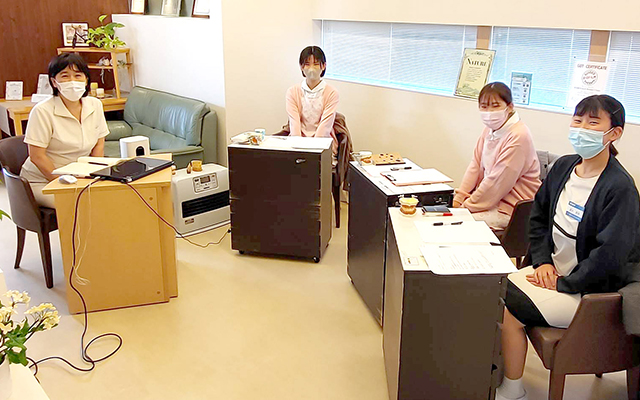 徳島県鳴門市 とみなが歯科医院｜■新人研修を行いました！■