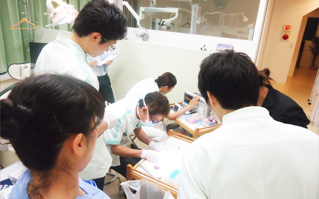 徳島県鳴門市 とみなが歯科医院｜EMATの研究を行いました。